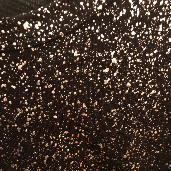 ⛔️SOLD⛔️ Splendid 🖤 Unique Embellished Long-Sleeve Top - Picture 3 of 10